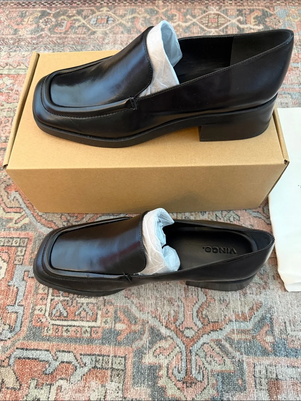VINCE Women's Doris Loafer in Black Sz 10 - NIB!